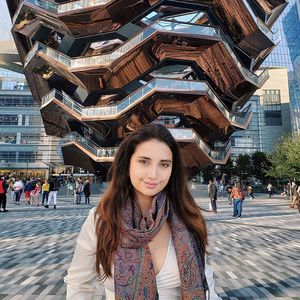 Meet your Posher, Bella